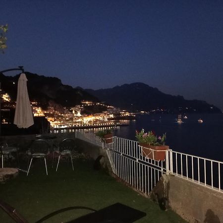 Appartamento Di Raphael Con Discesa Privata Al Mare Amalfi Exteriér fotografie