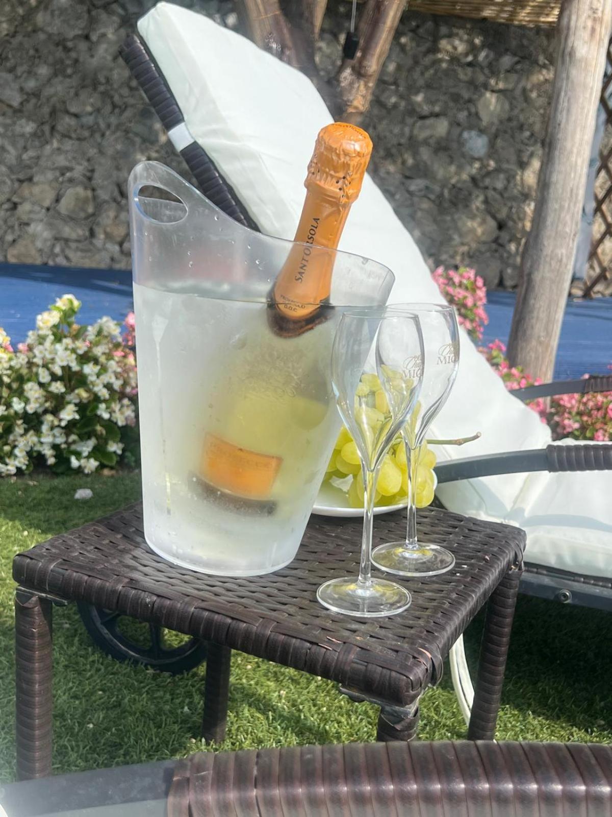 Appartamento Di Raphael Con Discesa Privata Al Mare Amalfi Exteriér fotografie